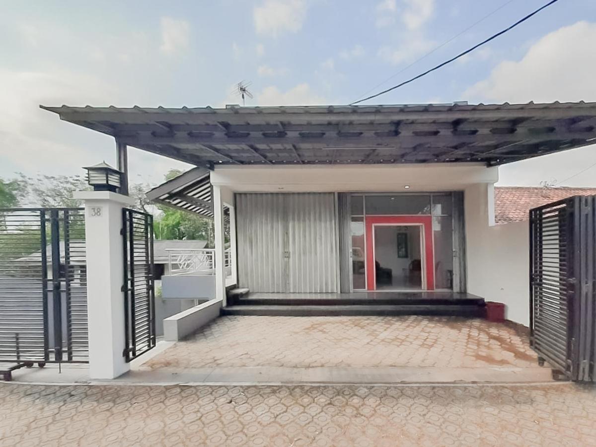 Wisma Asri Syariah Majalengka Redpartner Dawuhan Zewnętrze zdjęcie